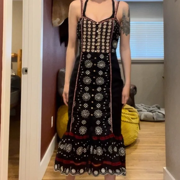 Veronica Beard Embroidered Beaded Dress - Picture 4 of 13